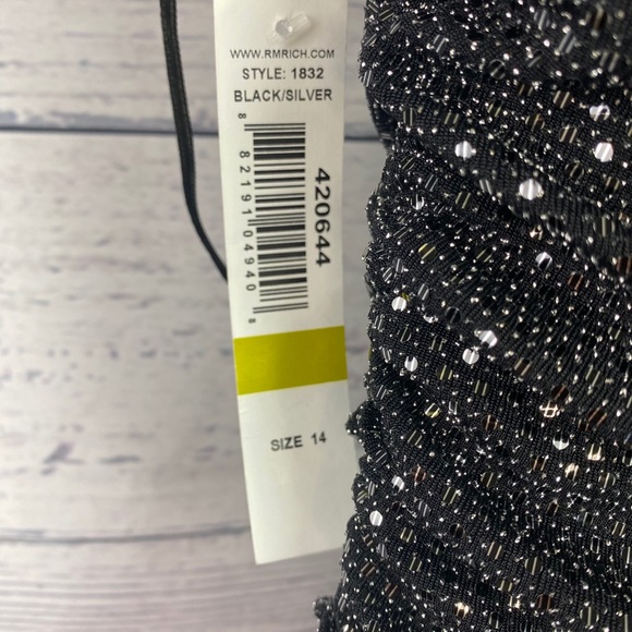 R&M Jumpsuit Silver and black wide legged - Picture 4 of 6